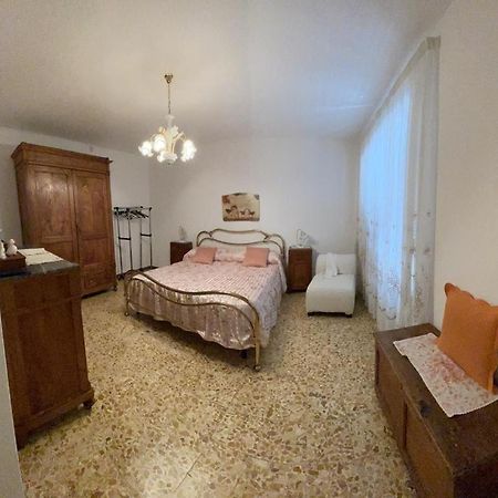 Ruosina La Casa Di Francoヴィラ エクステリア 写真